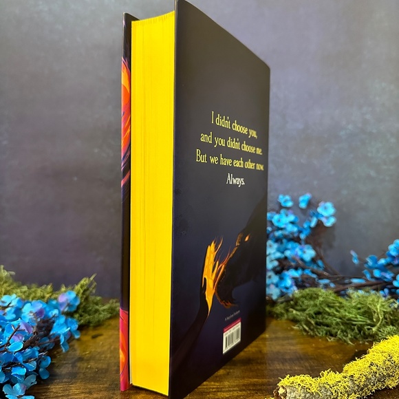 FairyLoot June 2021 Fire with Fire by Destiny Soria - Picture 4 of 6